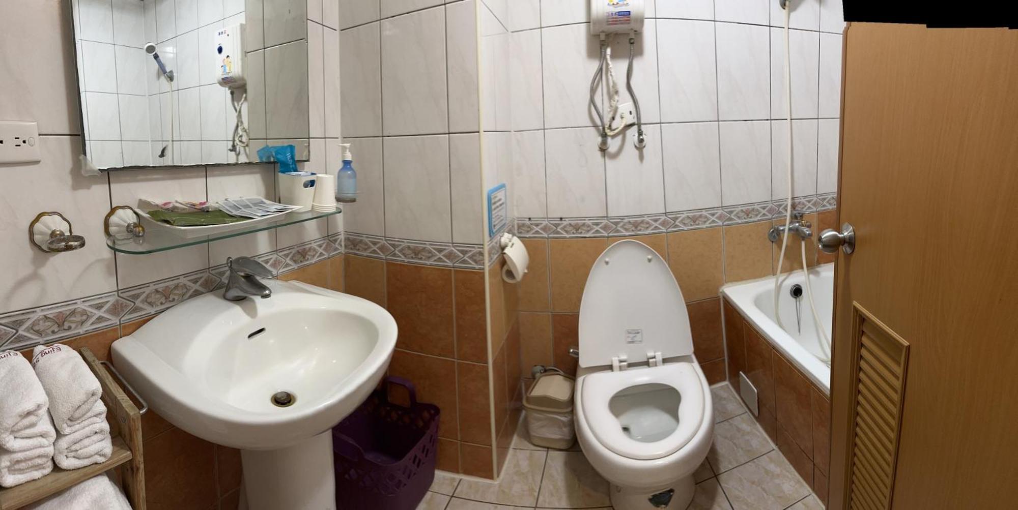 Ct Theme Suite Kaohsiung Luaran gambar